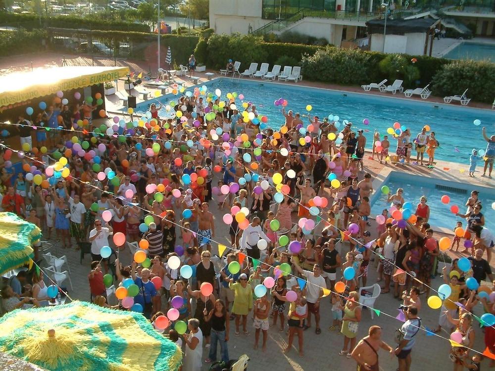 Grand Eurhotel Montesilvano Bagian luar foto