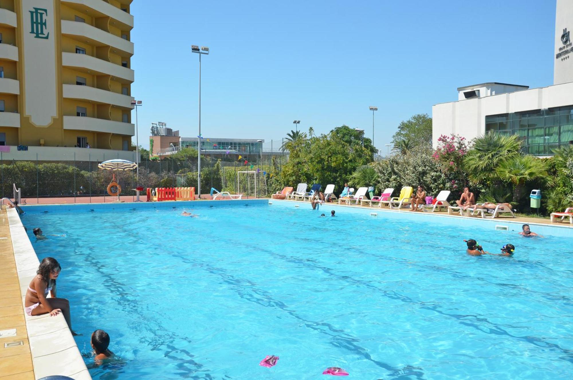 Grand Eurhotel Montesilvano Bagian luar foto
