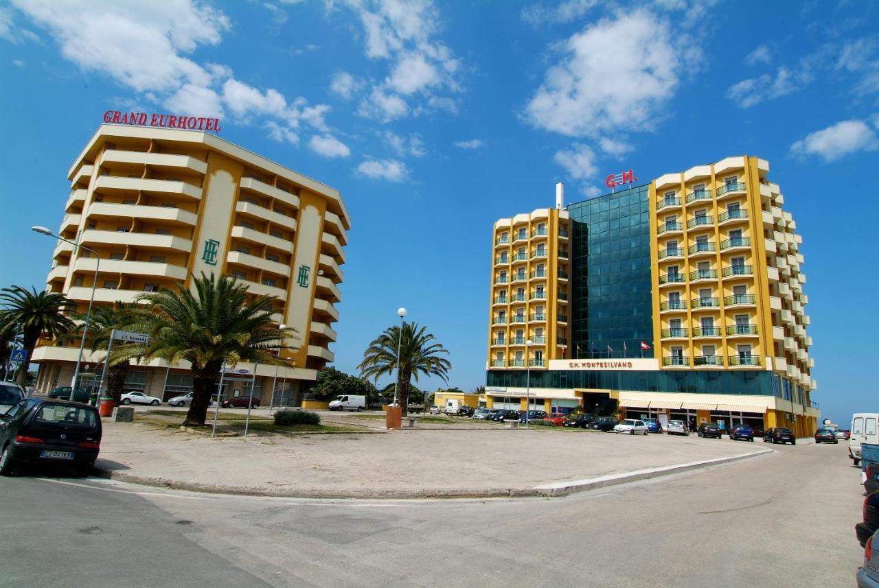 Grand Eurhotel Montesilvano Bagian luar foto