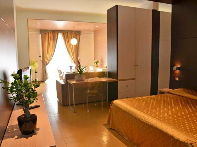 Grand Eurhotel Montesilvano Bagian luar foto